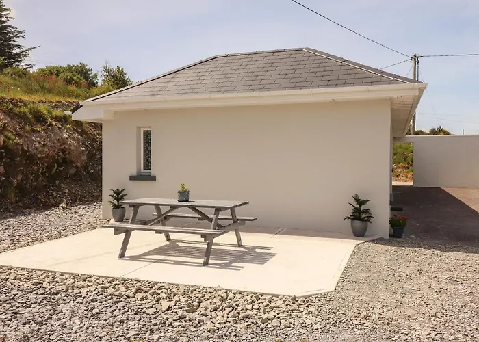 Coolnaharragill Lower Annexe